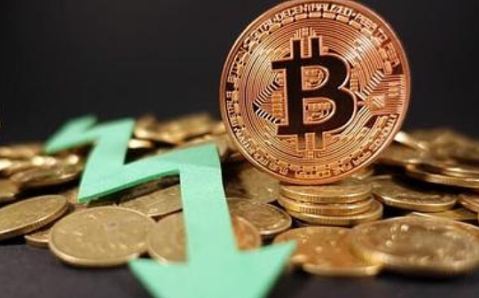 对于数字货币用户来说，选择TRC20还是ERC20网络主要取决于交易费用和使用场景。TRC20网络交易速度更快、手续费极低，适合高频小额转账；ERC20网络安全性更高、应用生态更广，适合大额转账和DeFi应用。两者都有各自优势，关键是看你的需求是什么
